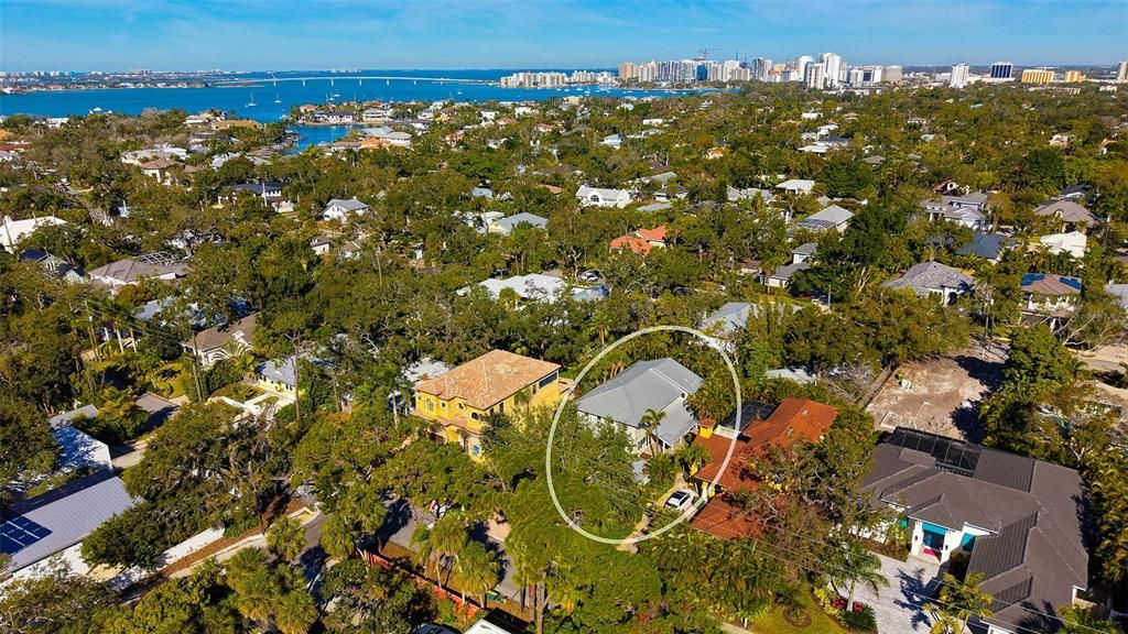 En Venta: $1,650,000 (3 camas, 2 baños, 2939 Pies cuadrados)