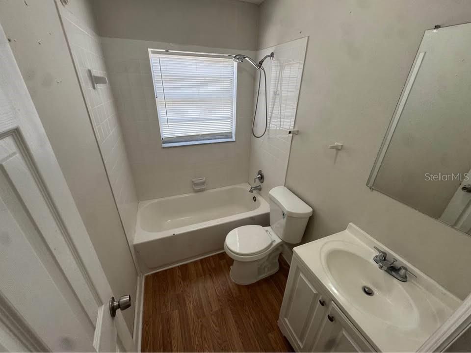 В аренду: $1,250 (2 спален, 1 ванн, 575 Квадратных фут)