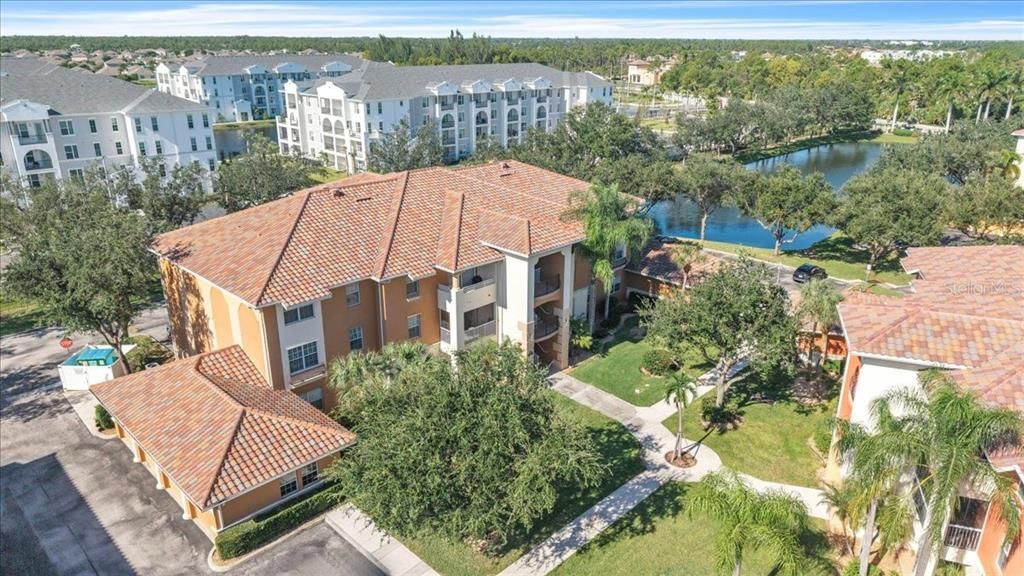 На продажу: $194,900 (2 спален, 2 ванн, 1270 Квадратных фут)