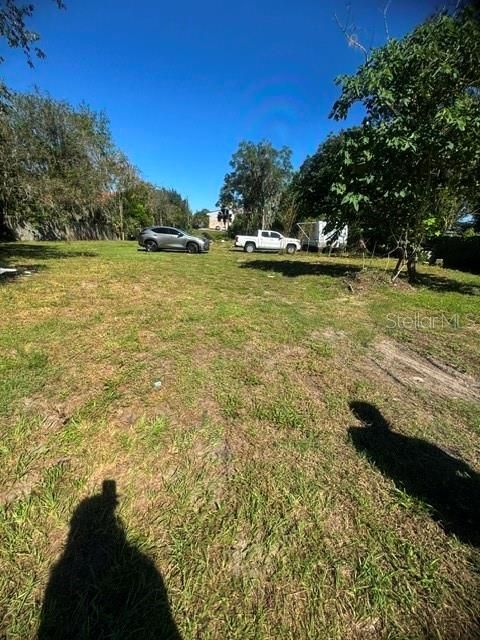 На продажу: $69,900 (0.42 acres)