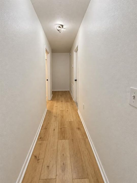 На продажу: $269,999 (2 спален, 2 ванн, 1826 Квадратных фут)