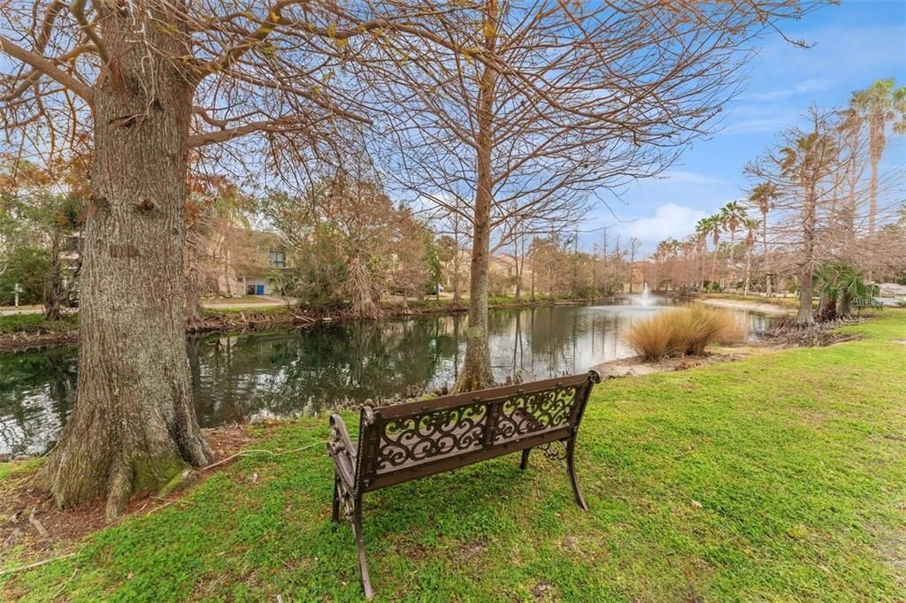 For Sale: $349,000 (2 beds, 1 baths, 1281 Square Feet)