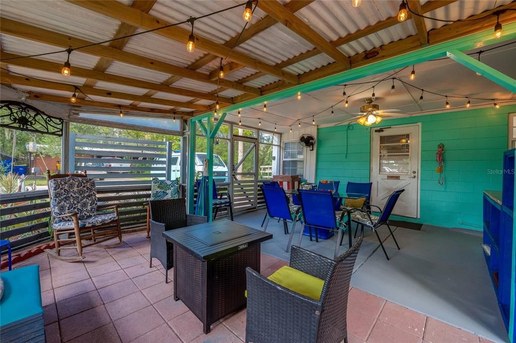 En Venta: $249,900 (2 camas, 1 baños, 904 Pies cuadrados)