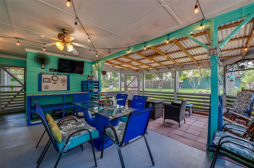En Venta: $249,900 (2 camas, 1 baños, 904 Pies cuadrados)