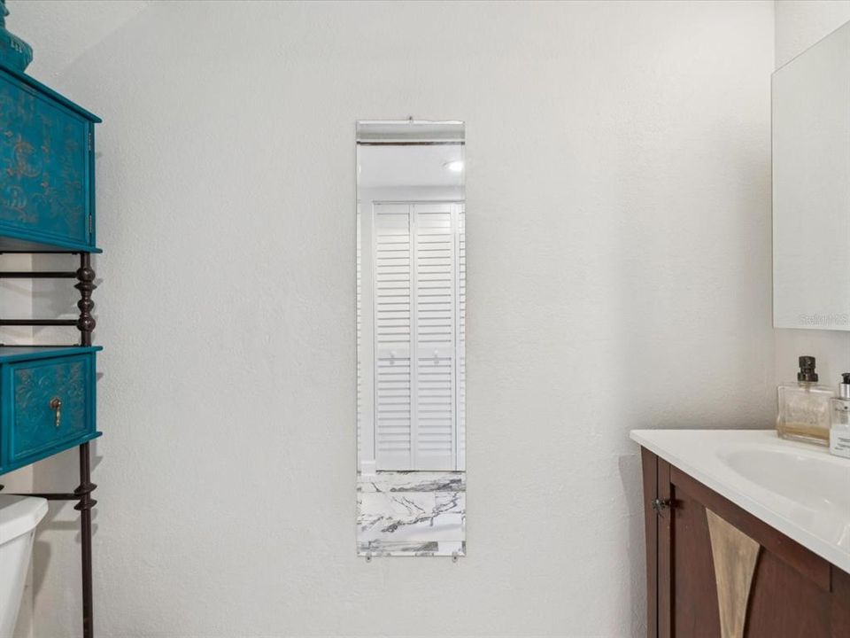В аренду: $2,550 (2 спален, 1 ванн, 1030 Квадратных фут)