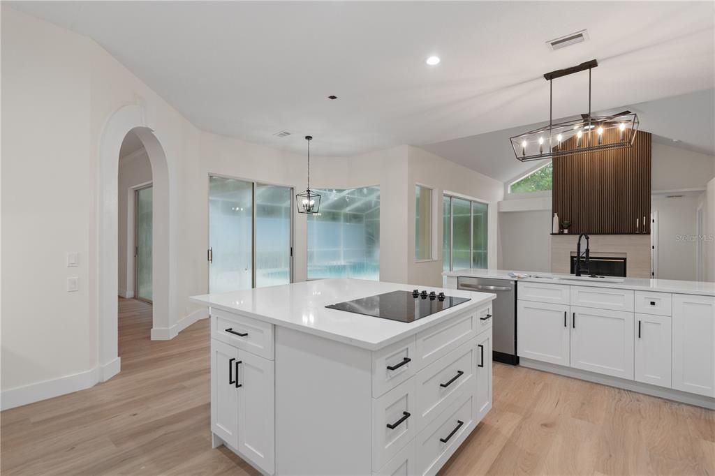 En Venta: $824,900 (4 camas, 3 baños, 2296 Pies cuadrados)