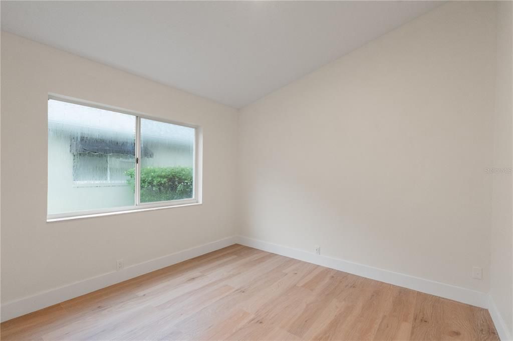 En Venta: $824,900 (4 camas, 3 baños, 2296 Pies cuadrados)