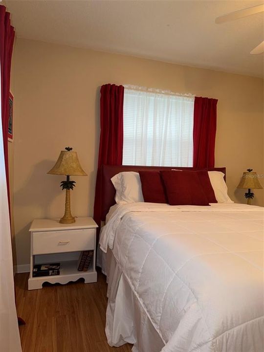 For Sale: $250,000 (2 beds, 2 baths, 1226 Square Feet)