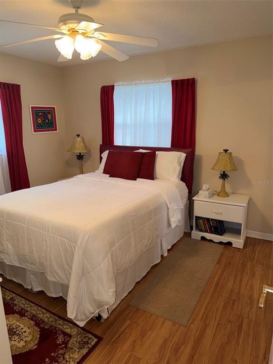 For Sale: $250,000 (2 beds, 2 baths, 1226 Square Feet)