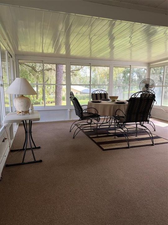 For Sale: $250,000 (2 beds, 2 baths, 1226 Square Feet)