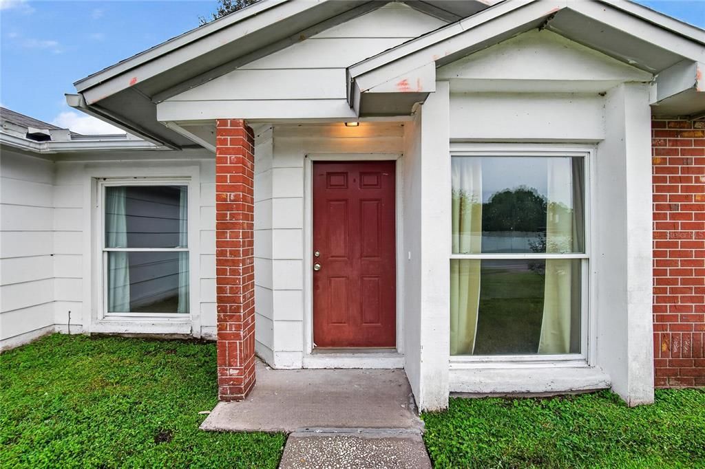 For Rent: $1,995 (3 beds, 2 baths, 1413 Square Feet)