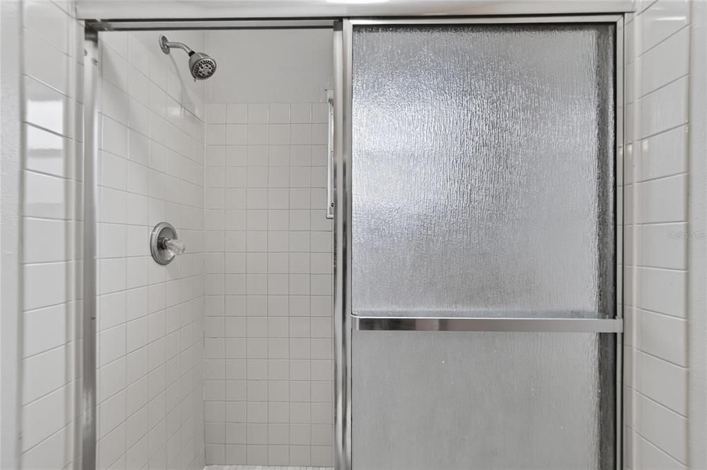 For Rent: $1,995 (3 beds, 2 baths, 1413 Square Feet)