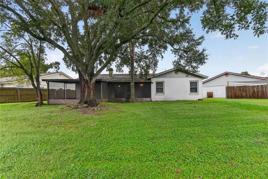 For Rent: $1,995 (3 beds, 2 baths, 1413 Square Feet)