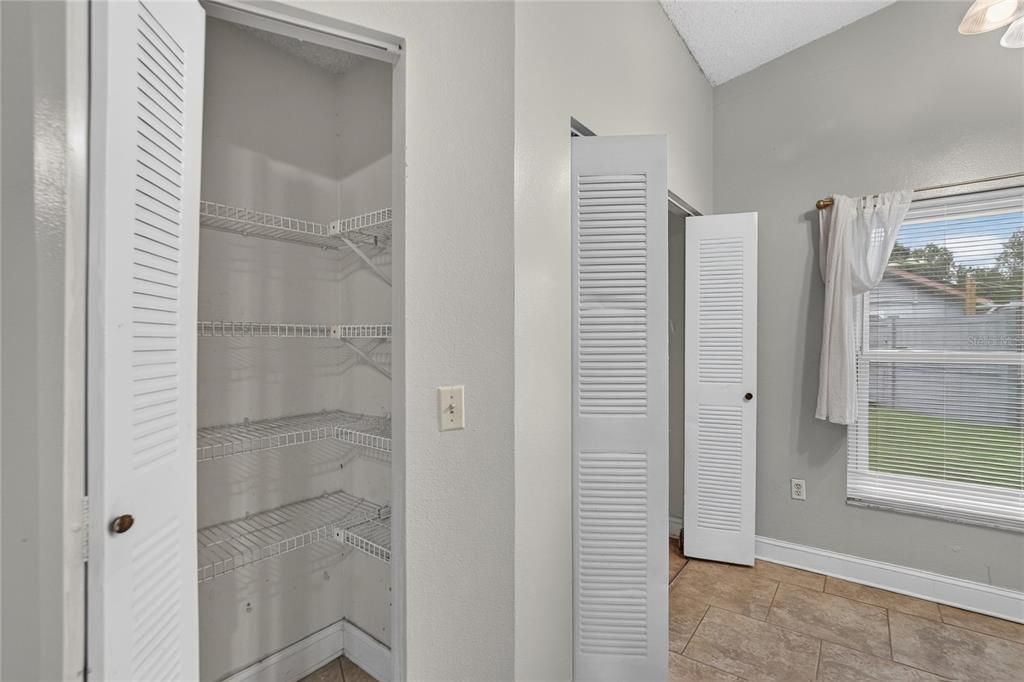 For Rent: $1,995 (3 beds, 2 baths, 1413 Square Feet)