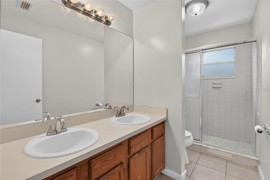 For Rent: $1,995 (3 beds, 2 baths, 1413 Square Feet)
