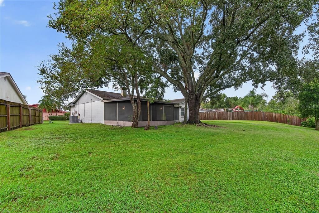 For Rent: $1,995 (3 beds, 2 baths, 1413 Square Feet)