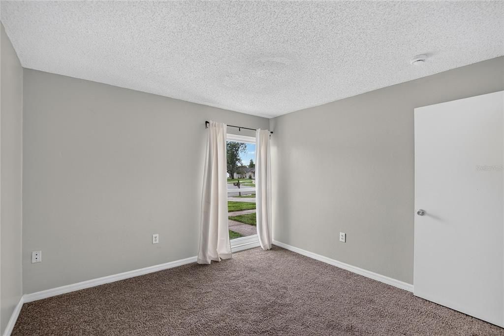 For Rent: $1,995 (3 beds, 2 baths, 1413 Square Feet)