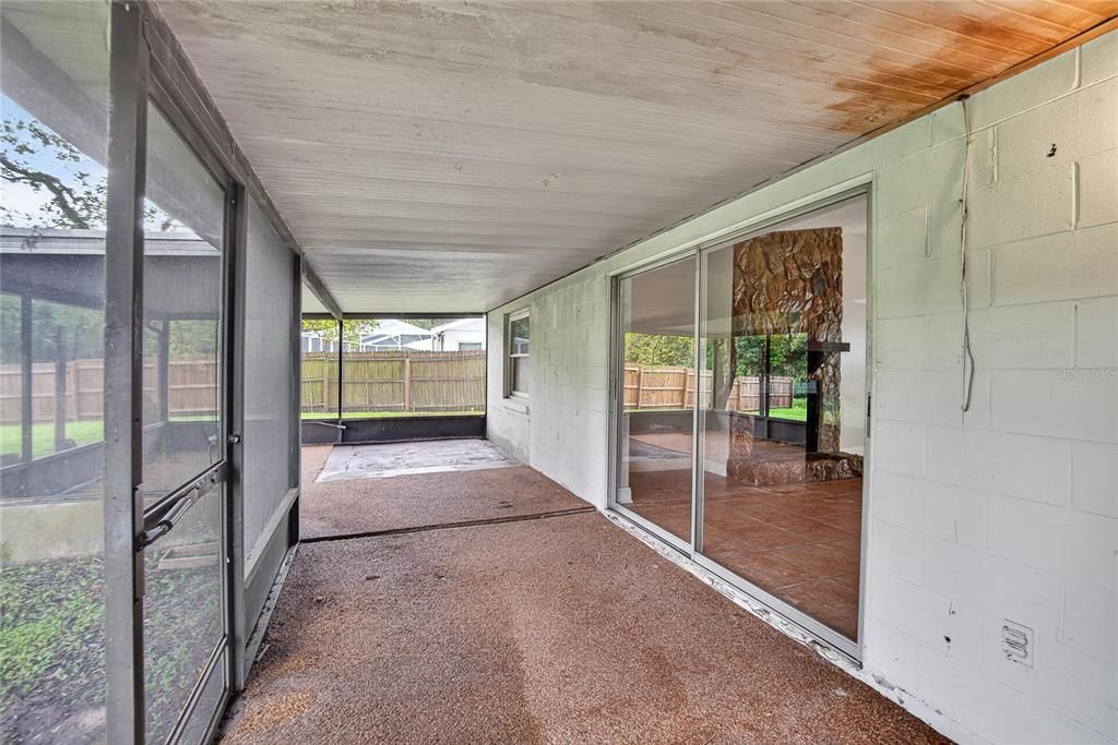 For Rent: $1,995 (3 beds, 2 baths, 1413 Square Feet)