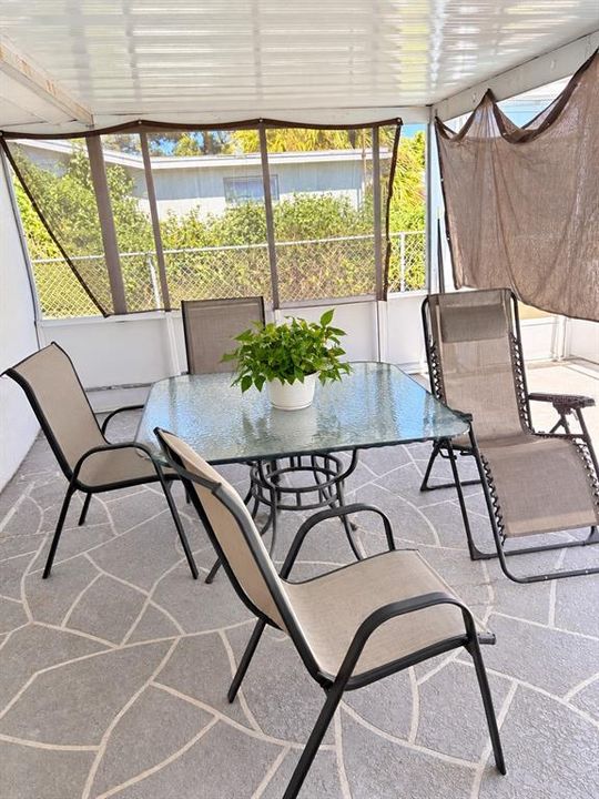 En Venta: $285,000 (3 camas, 2 baños, 1466 Pies cuadrados)