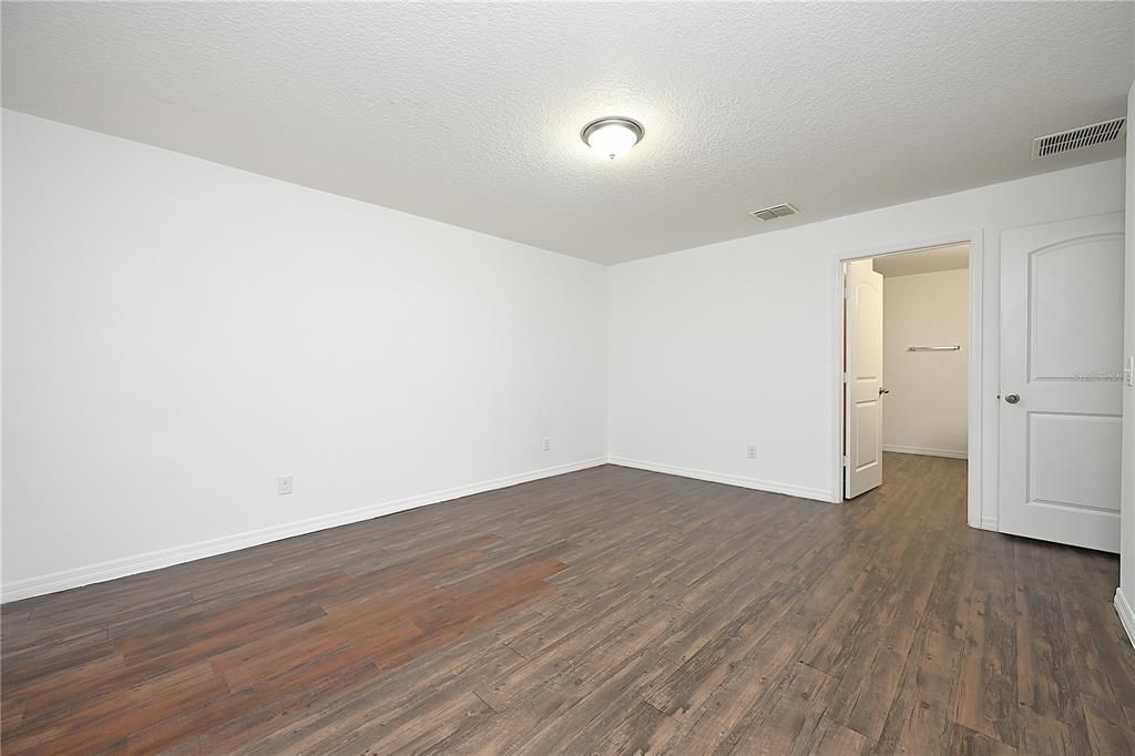 For Rent: $1,960 (3 beds, 2 baths, 1515 Square Feet)