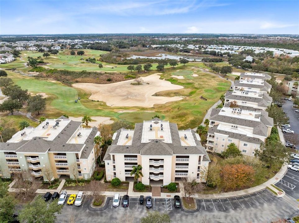 Activo con contrato: $395,000 (3 camas, 3 baños, 1686 Pies cuadrados)