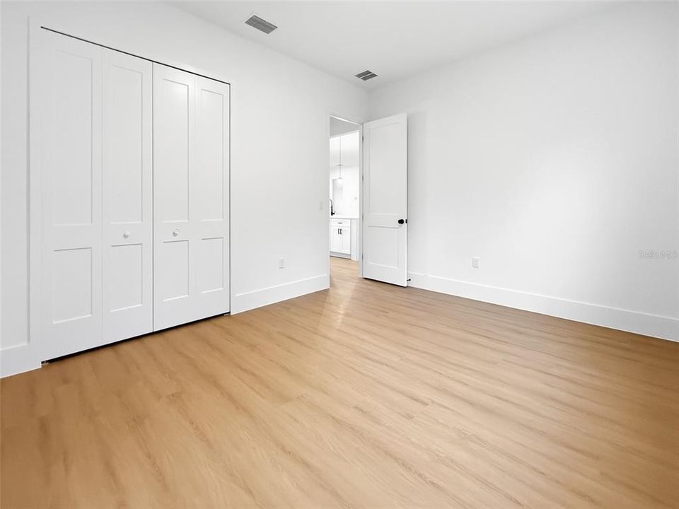En Venta: $347,900 (4 camas, 3 baños, 2100 Pies cuadrados)