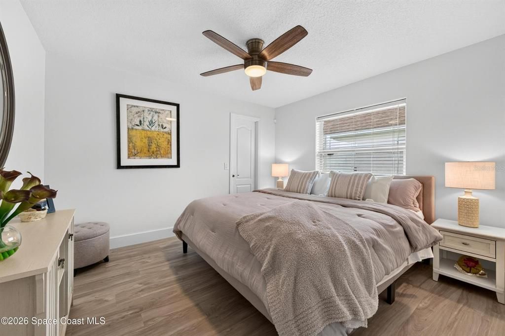 En Venta: $699,999 (5 camas, 4 baños, 2930 Pies cuadrados)