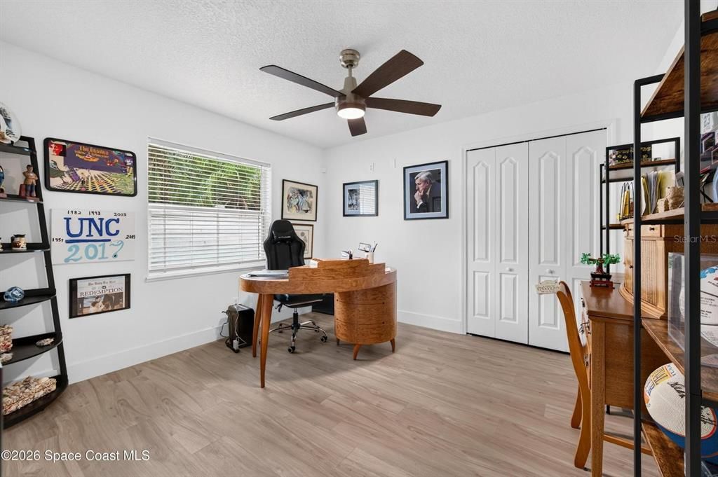 En Venta: $699,999 (5 camas, 4 baños, 2930 Pies cuadrados)