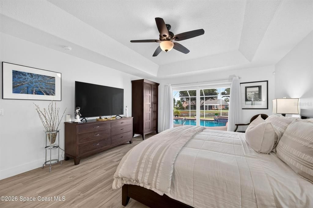 En Venta: $699,999 (5 camas, 4 baños, 2930 Pies cuadrados)