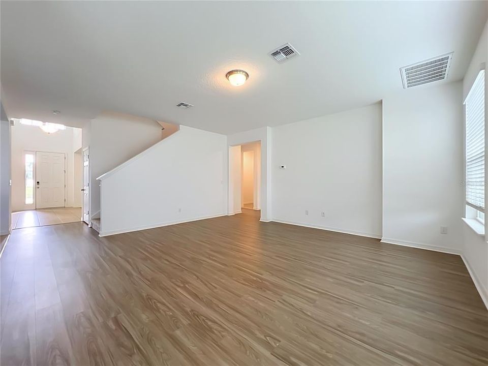 En Venta: $730,000 (6 camas, 4 baños, 4204 Pies cuadrados)