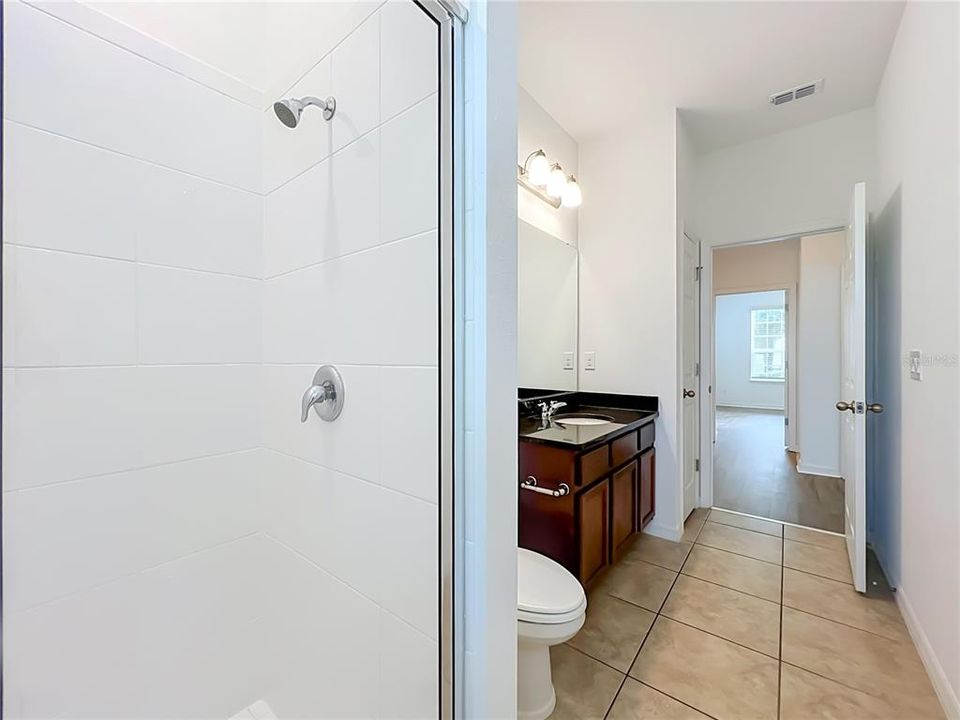 En Venta: $730,000 (6 camas, 4 baños, 4204 Pies cuadrados)