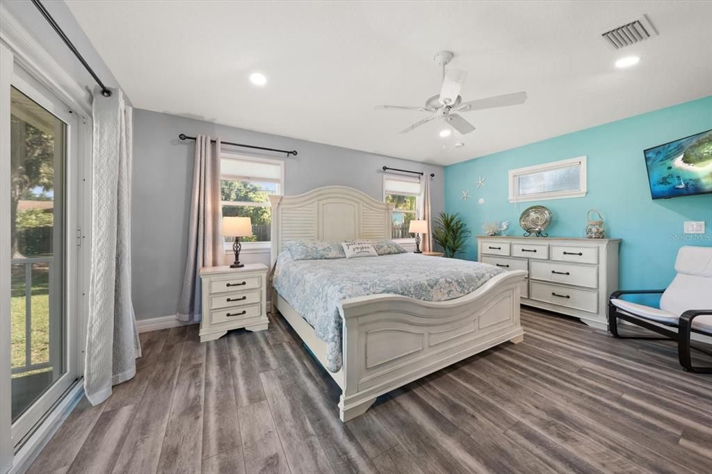 На продажу: $797,000 (3 спален, 2 ванн, 1521 Квадратных фут)