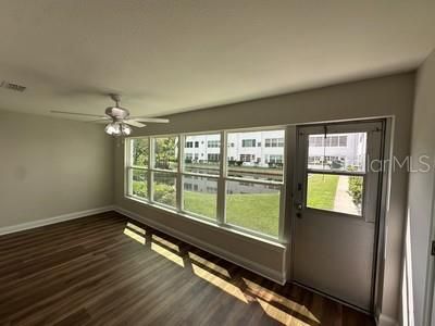 В аренду: $2,200 (3 спален, 2 ванн, 1579 Квадратных фут)