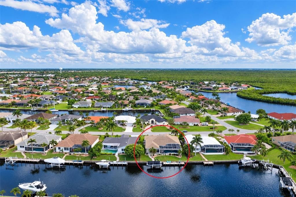 На продажу: $795,000 (3 спален, 2 ванн, 2214 Квадратных фут)