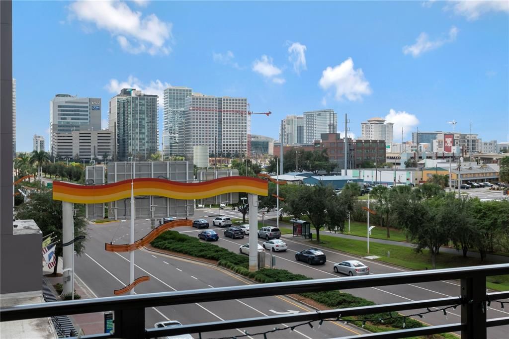 На продажу: $799,000 (2 спален, 2 ванн, 1634 Квадратных фут)