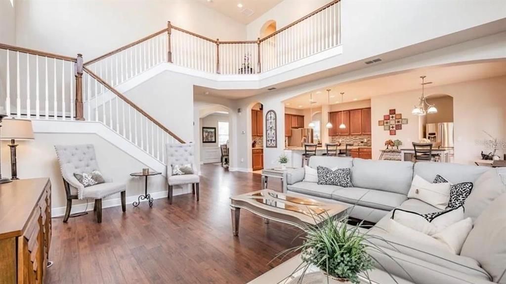 For Rent: $3,600 (5 beds, 4 baths, 3239 Square Feet)