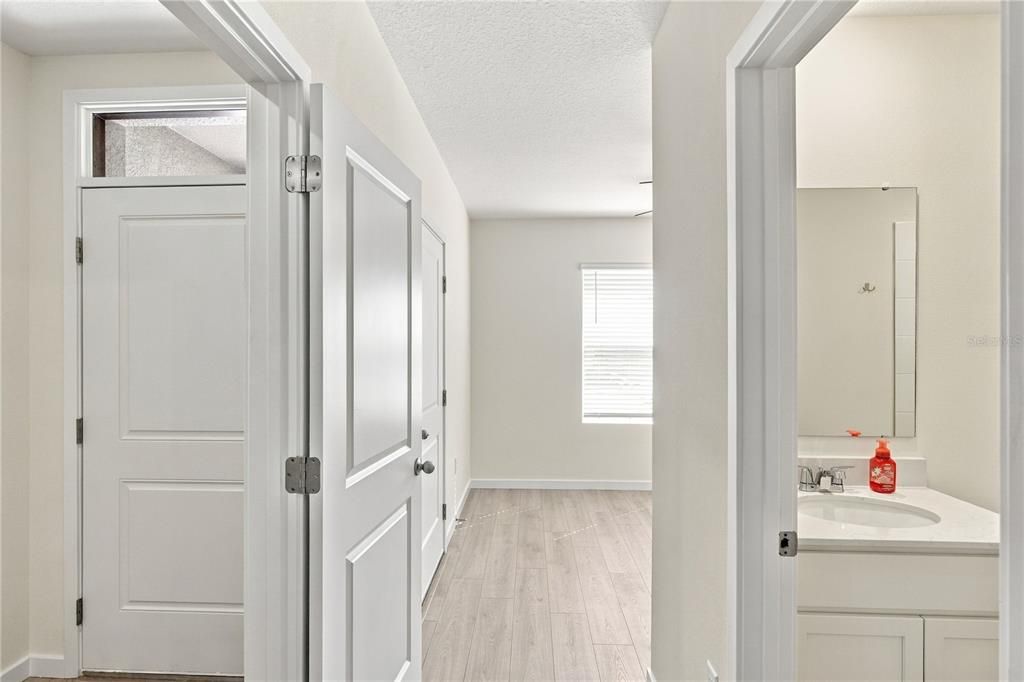 For Sale: $510,000 (5 beds, 3 baths, 2077 Square Feet)