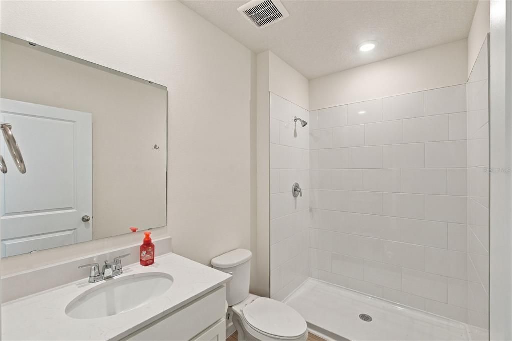 For Sale: $510,000 (5 beds, 3 baths, 2077 Square Feet)