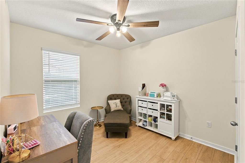 For Sale: $510,000 (5 beds, 3 baths, 2077 Square Feet)
