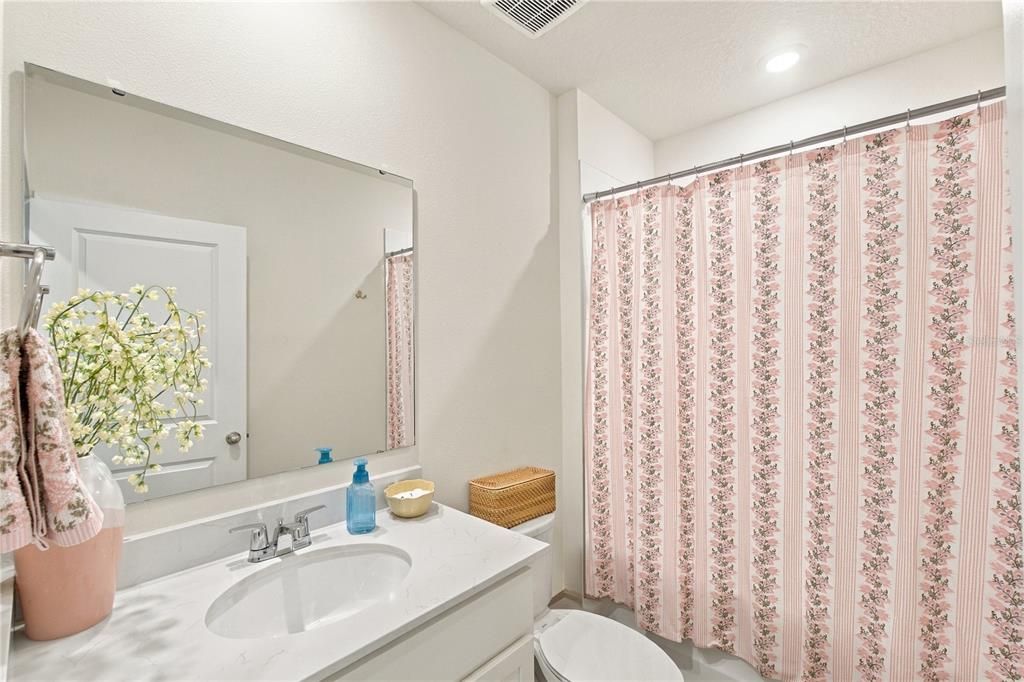 For Sale: $510,000 (5 beds, 3 baths, 2077 Square Feet)