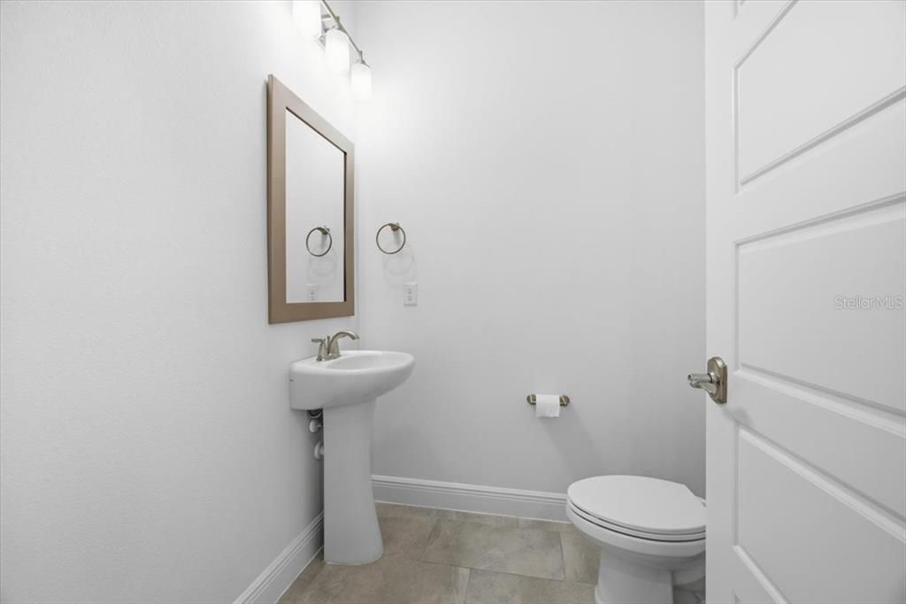 For Rent: $3,600 (4 beds, 3 baths, 2310 Square Feet)