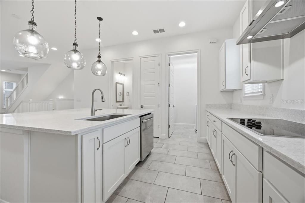 For Rent: $3,600 (4 beds, 3 baths, 2310 Square Feet)