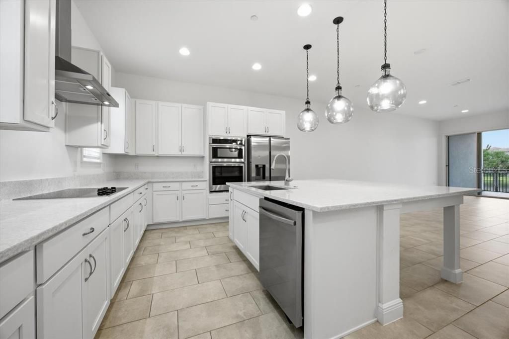 For Rent: $3,600 (4 beds, 3 baths, 2310 Square Feet)