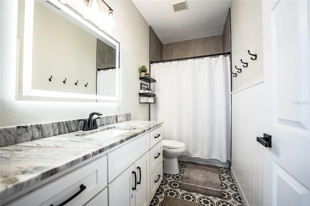 En Venta: $635,000 (4 camas, 2 baños, 2276 Pies cuadrados)