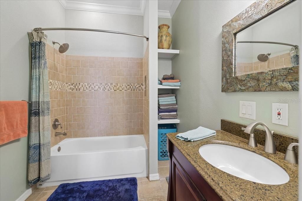 En Venta: $899,999 (4 camas, 3 baños, 2848 Pies cuadrados)