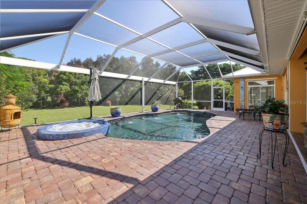 En Venta: $899,999 (4 camas, 3 baños, 2848 Pies cuadrados)
