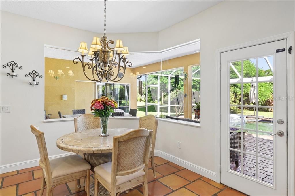 En Venta: $899,999 (4 camas, 3 baños, 2848 Pies cuadrados)
