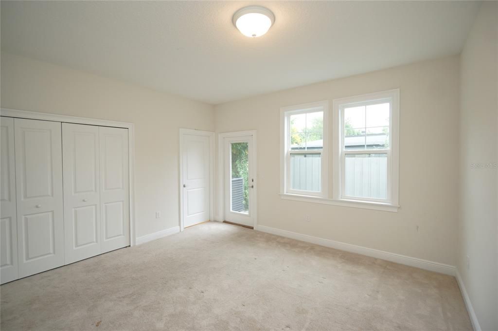 For Rent: $4,400 (4 beds, 3 baths, 2587 Square Feet)