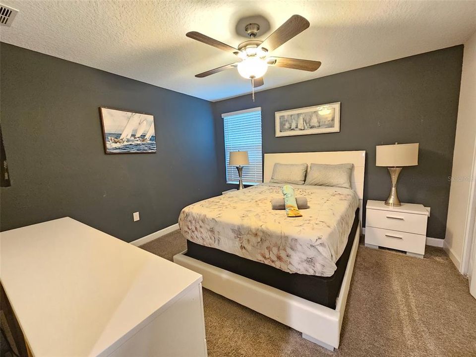 En Venta: $799,000 (8 camas, 5 baños, 4289 Pies cuadrados)