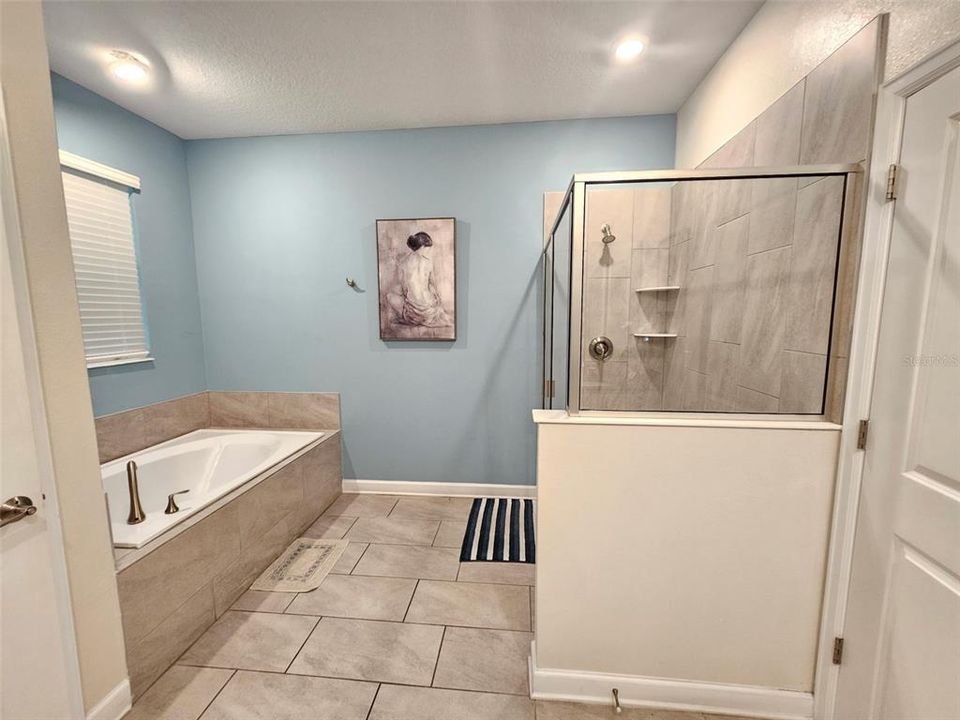 En Venta: $799,000 (8 camas, 5 baños, 4289 Pies cuadrados)